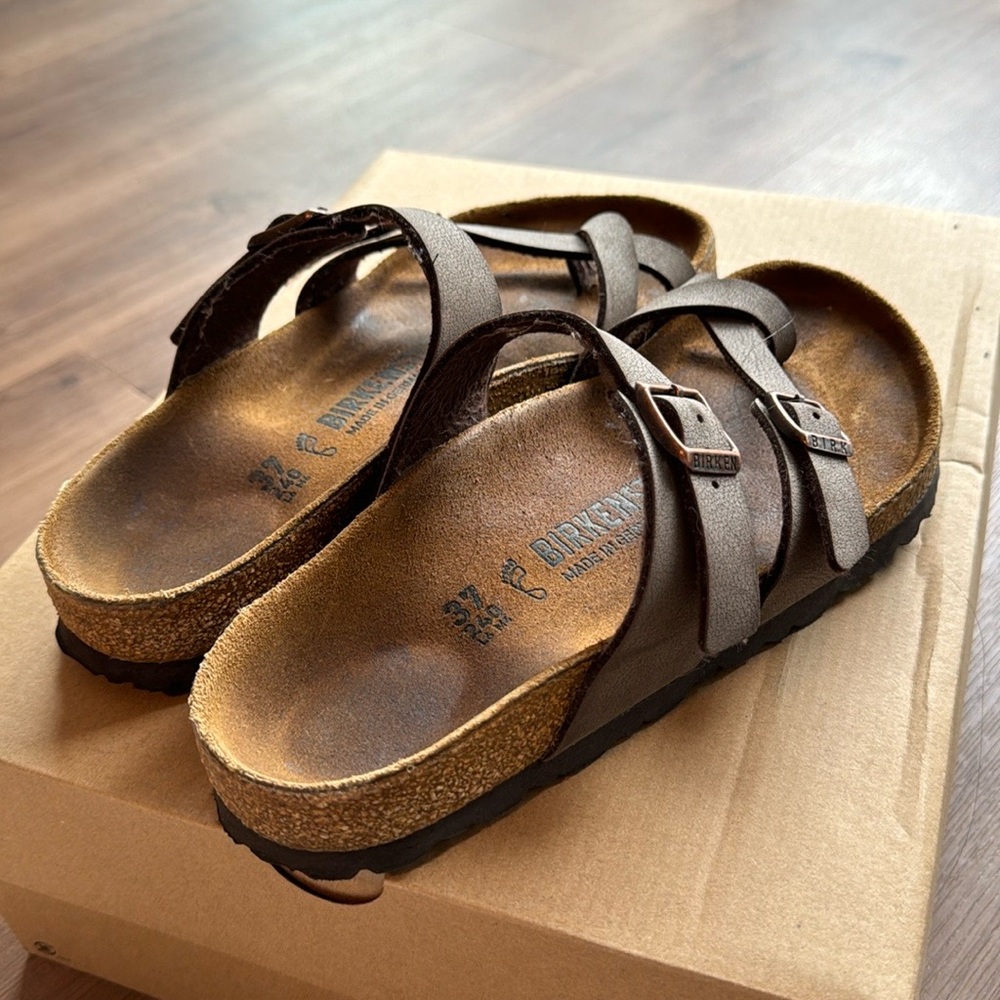 Brown Birkenstock Mayari - Picture 1 of 4